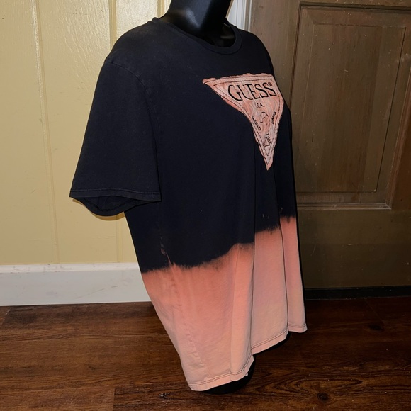 Guess Embossed Grunge Black Orange Colorblock Punk Short Sleeve Tee Size XL - Picture 4 of 14